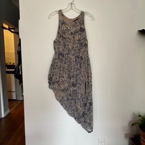 Religion asymmetric dress